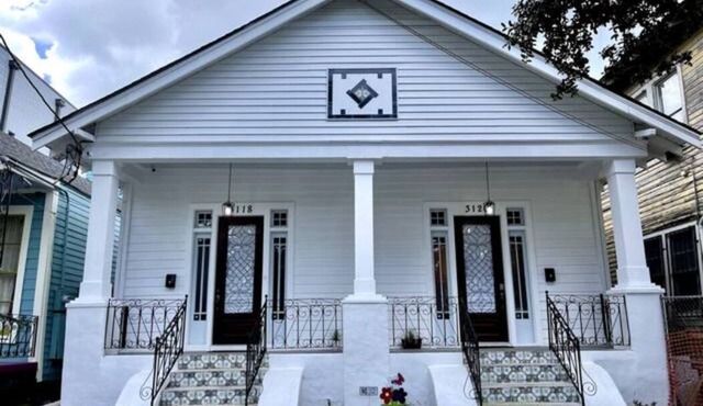 Experience Historic Mid-City 2 Bedroom Charm near Canal St