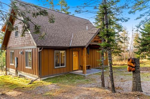 Experience Montana Cabins - Lake View Luxury Cabin #7