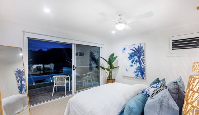 Experience Paradise: Luxury on World's Best Beach