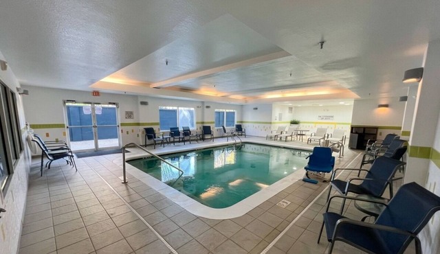 Experience Proximity to Downtown Baton Rouge in This Quiet, Well-Located Retreat