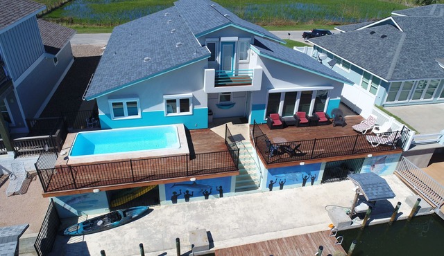Experience Rockport charm, just a quick 11-minutes drive to Rockport Beach Park