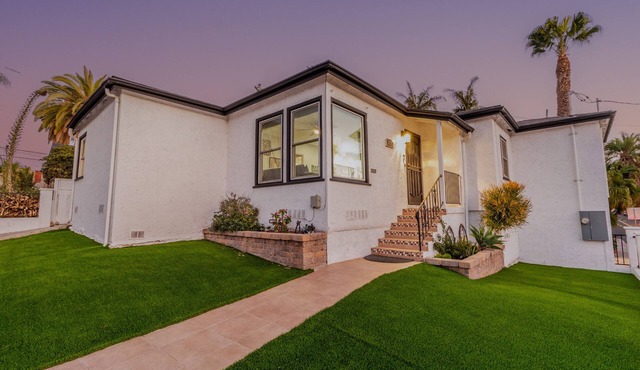 Experience San Diego! North Park Oasis, 4BR, Outdoor Haven & Private Parking