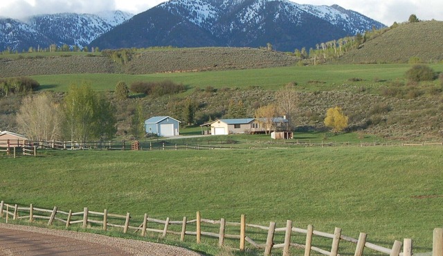 Experience Scenic Star Valley in Natures Playground