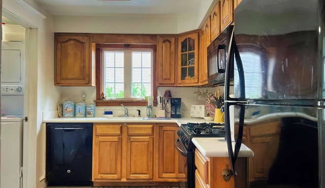 Experience the Best of Avalon's Beaches without Breaking the Bank!