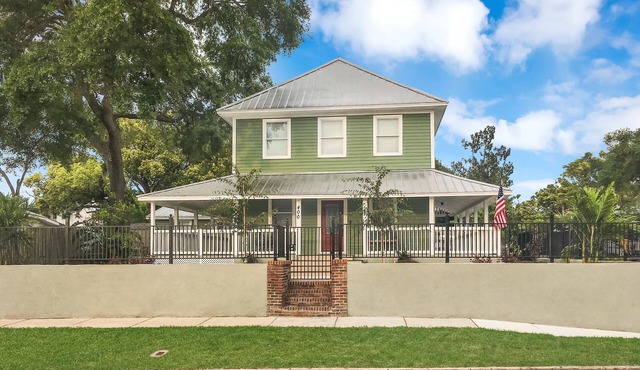 Experience the Captain's Quarters. A Historic 1920 American Four Square.