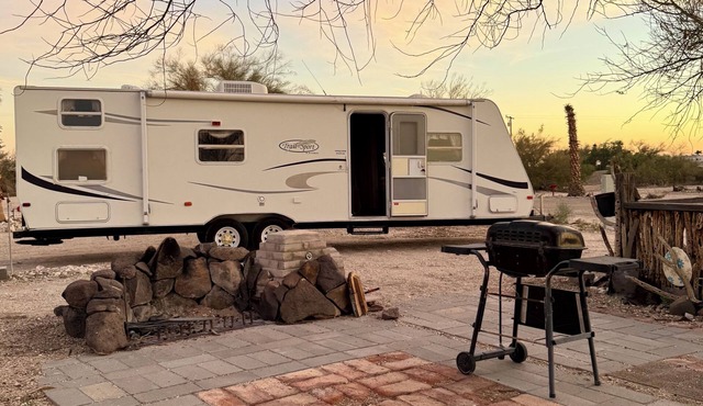 Experience the Magic of Glamis in Your Cozy Desert Getaway ✨