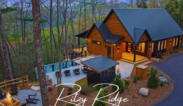 Experience the Ritzy Ridge Retreat Heated Pool HotTub Games Mtn Views Sleep 16