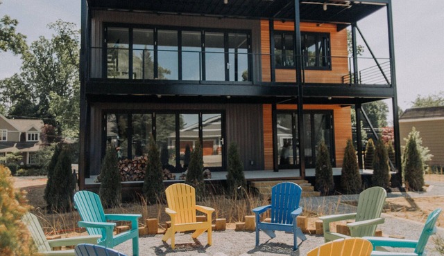 Experience the Ultimate in Luxury Living at the Hill House