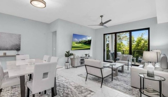 Experience true luxury with this chic and modern condo in Naples.