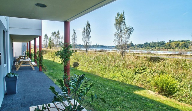 Explore Biarritz! Free Parking, Pet-Friendly Property Near Jardin Botanique!