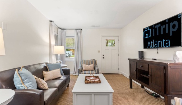 Explore Decatur from a Warm 2BR Bungalow with Outdoor Firepit | Walking Distance to Food + Drinks