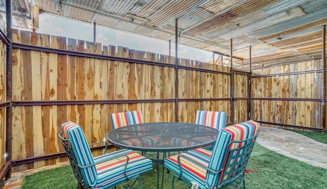 Explore Dtwn Burkburnett! Industrial Apt w/Patio