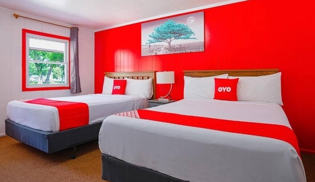 Explore Lamberton Attractions w/Parking & Pet-Friendly Lodging