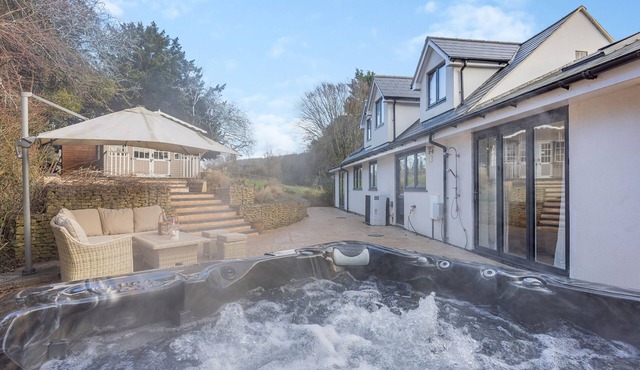 Explore Little Shurdington and Beyond in this Luxurious Holiday Home.