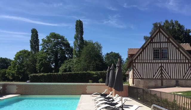 Explore Normandy from Historic Manor w/Pool & Spa Near Beaches & Cycling Paths