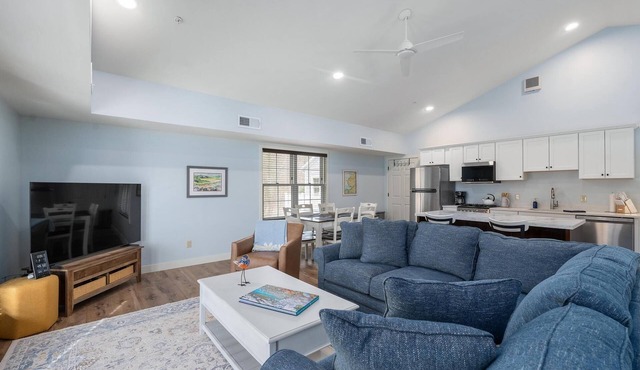 Explore, Relax, Repeat — Cozy Condo Between Petoskey & Harbor Springs