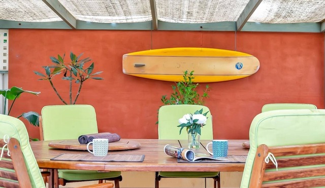 Explore the Coast and Wine Regions in Port Noarlunga