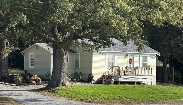 Explore the Shawnee National Forest-reserve the SHAWNEE HIDEAWAY