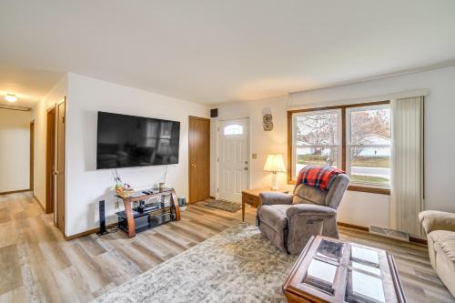 Explore the Upper Peninsula! Marquette Home