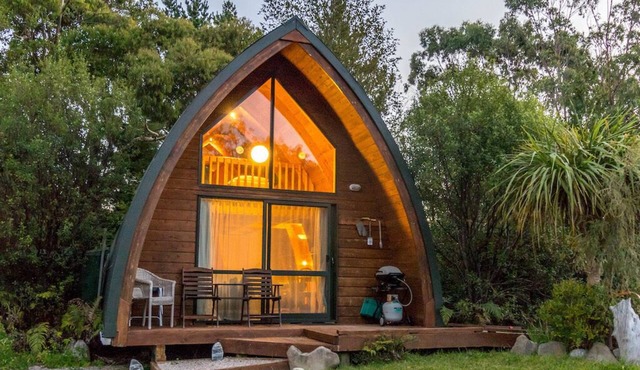 Explore the West Coast of Golden Bay from the luxury of your chalet