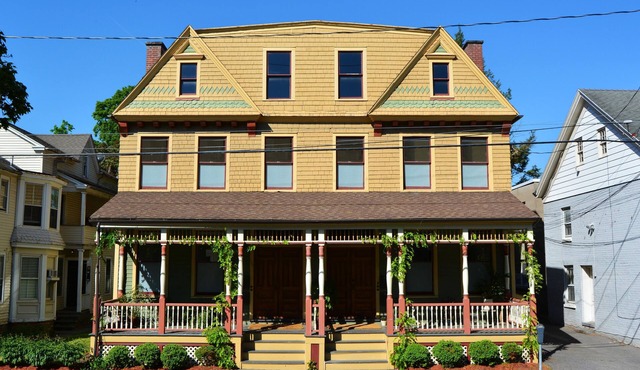 Explore Uptown Kingston from the Historic Bau Guesthaus