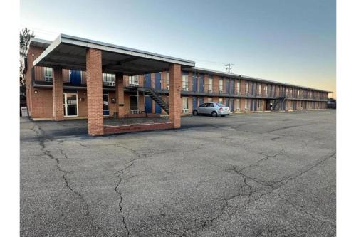 Express Inn New Albany Near Tupelo I 22