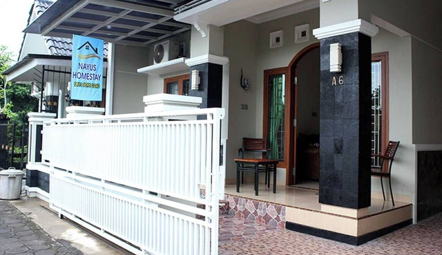 EXPRESS O 92106 Nayus Homestay Syariah