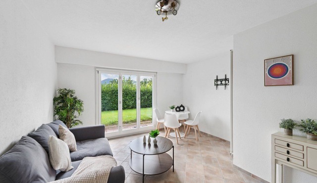 EXQUIS Design 2-Room Apartment Zurich ROSET I Garden I Lake View