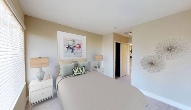 Exquisite 2BR Condo in San Mateo w Pool