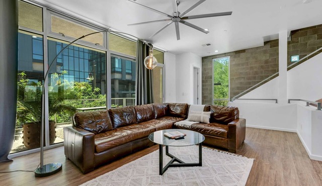 Exquisite apartment with 2 balconies - Pool!