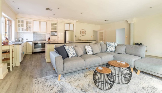 Exquisite, Charming 4BR Family Getaway