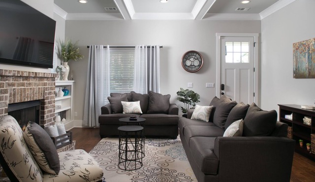 Exquisite Cottage Near Historic Savannah and Tybee