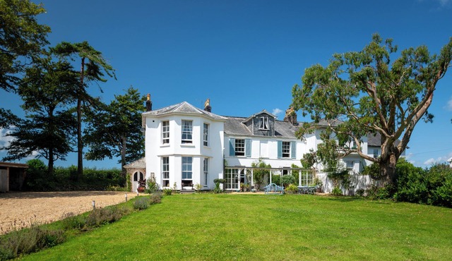 Exquisite Country House, Sleeps 11 And Dog Friendly, North Devon