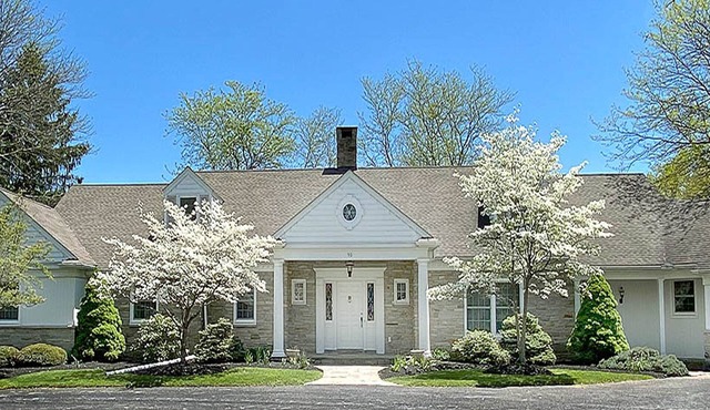 Exquisite, first floor stone ranch Gettysburg large kitchen/living area - quiet