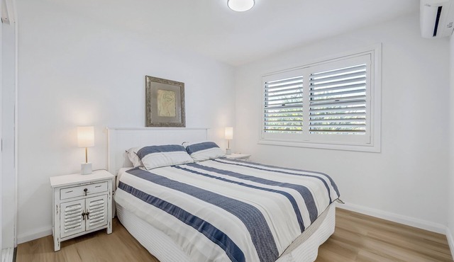 EXQUISITE HOLIDAY HOME WITH OUTSTANDING OCEAN VIEWS - Newly Renovated