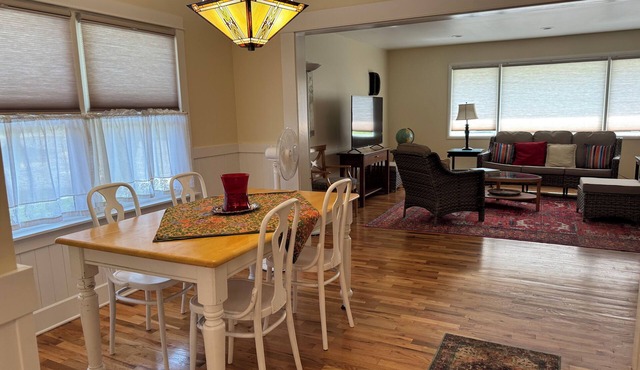 Exquisite Home: Stay here for more value, comfort and Fun