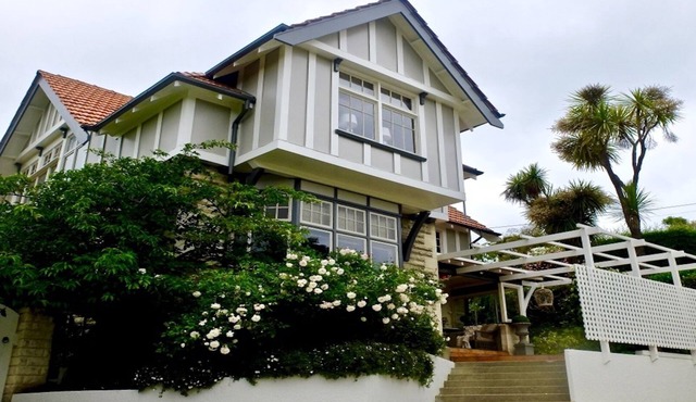 Exquisite Luxury Property with Stunning Views