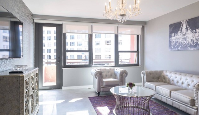 Exquisite Oceanfront Condo In Resort