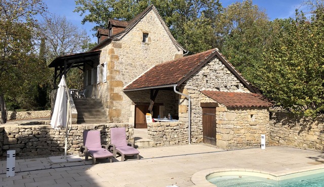 Exquisite secluded cottage for a couple, with terraces and private swimming pool