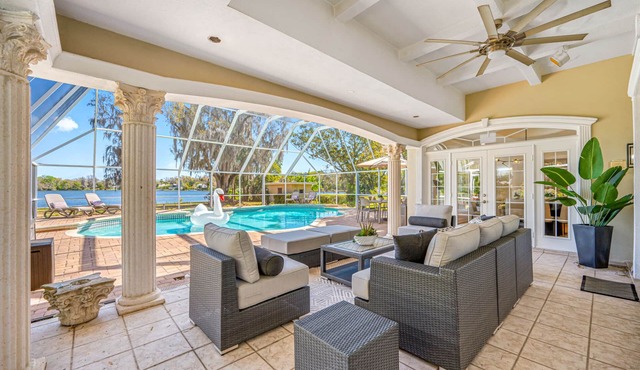 Exquisite Villa With Pool&games- 18 Guests