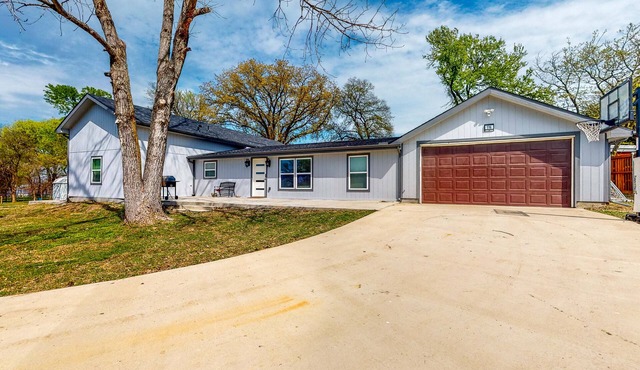 Exquisite Waterfront - New Construction w/Kitchen
