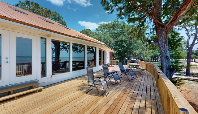 Exquisite Waterfront Home, Dog-Friendly, Game Room