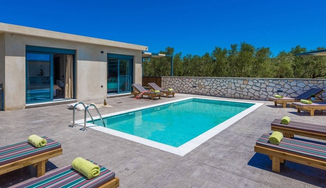 Exquisite Zante Villa | Villa Kentia | 3 Bedrooms | Private Pool | Short Drive To The Beach | Galaro