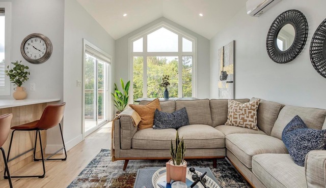 Exquisitely Honeygold Apartments-1 Bedroom