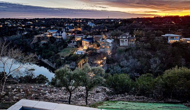 Exsqusite Home + Private Pool - Firefly Canyon