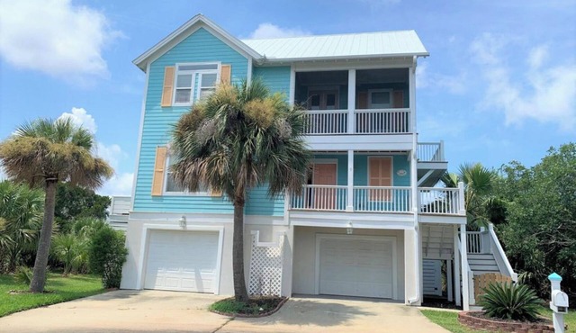 Extended Golf cart! Elevator! Amazing Views! Pets! Accessible! 4 decks!