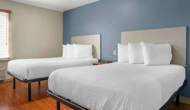 Extended Stay America Select Suites - Kalamazoo - West
