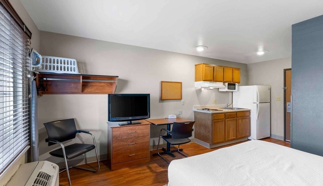 Extended Stay America Select Suites - Denver - Aurora
