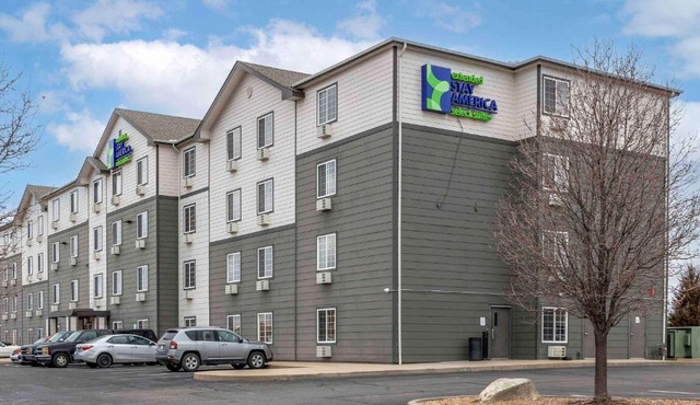 Extended Stay America Select Suites - Wichita - North