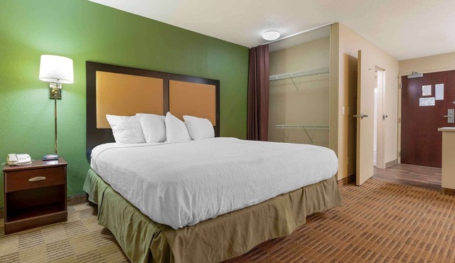 Extended Stay America Suites Chicago Schaumburg I90